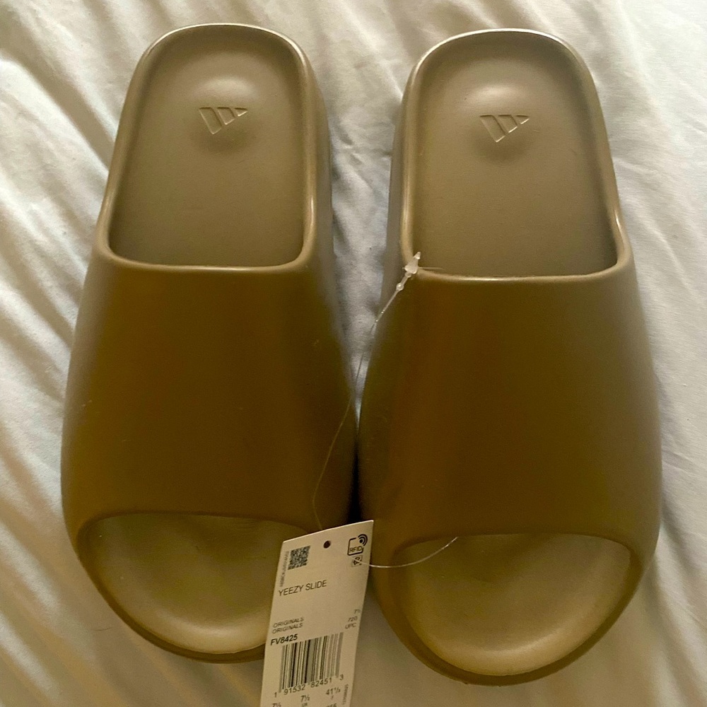 Dupe slides size women’s 8